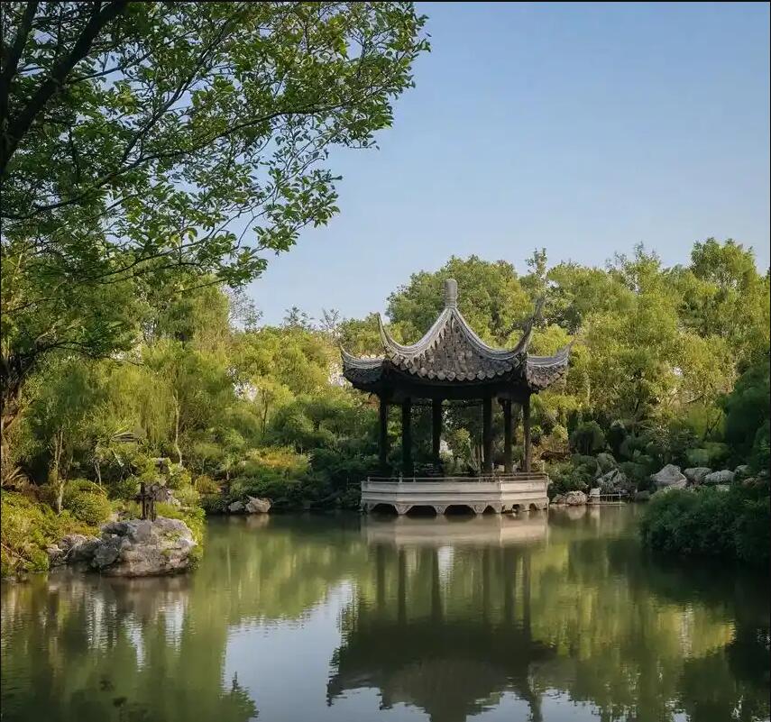 雷州南松土建有限公司